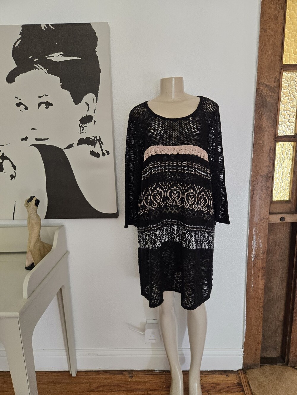 NWT Womens Avenue Black Crochet Swim Cover-Up with Beige Accents Size 22/24